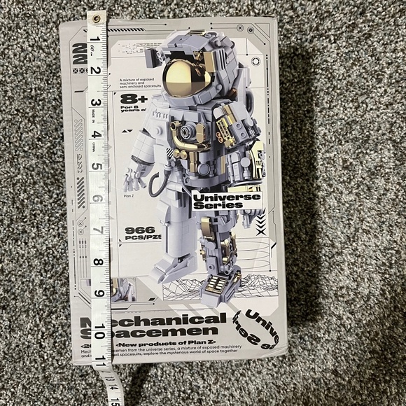Mechanical Spaceman Building Blocks Set, New without tags - Picture 9 of 10